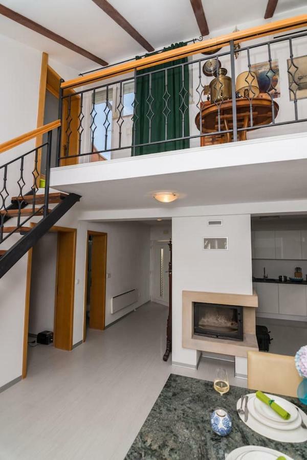 Apartment Sun View Mali Losinj Exterior photo